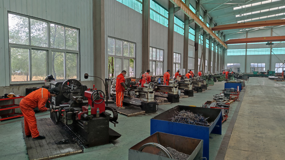 辽宁北方电力机械成套设备 滚轴筛煤机与滚筒筛的专业解析